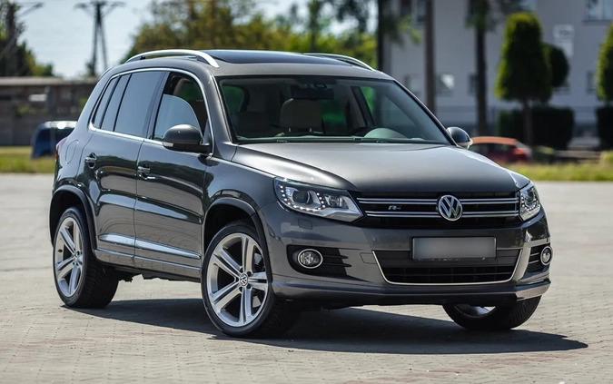 Volkswagen Tiguan cena 66900 przebieg: 186000, rok produkcji 2014 z Borne Sulinowo małe 326